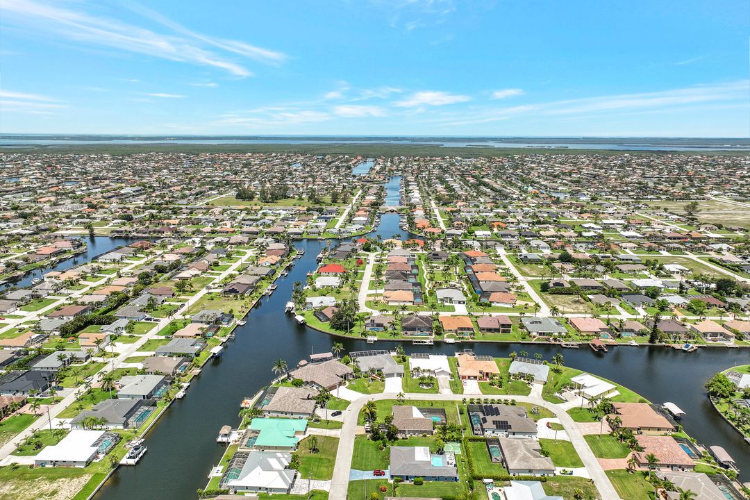 1726 SW 45th St, Cape Coral, FL 33914