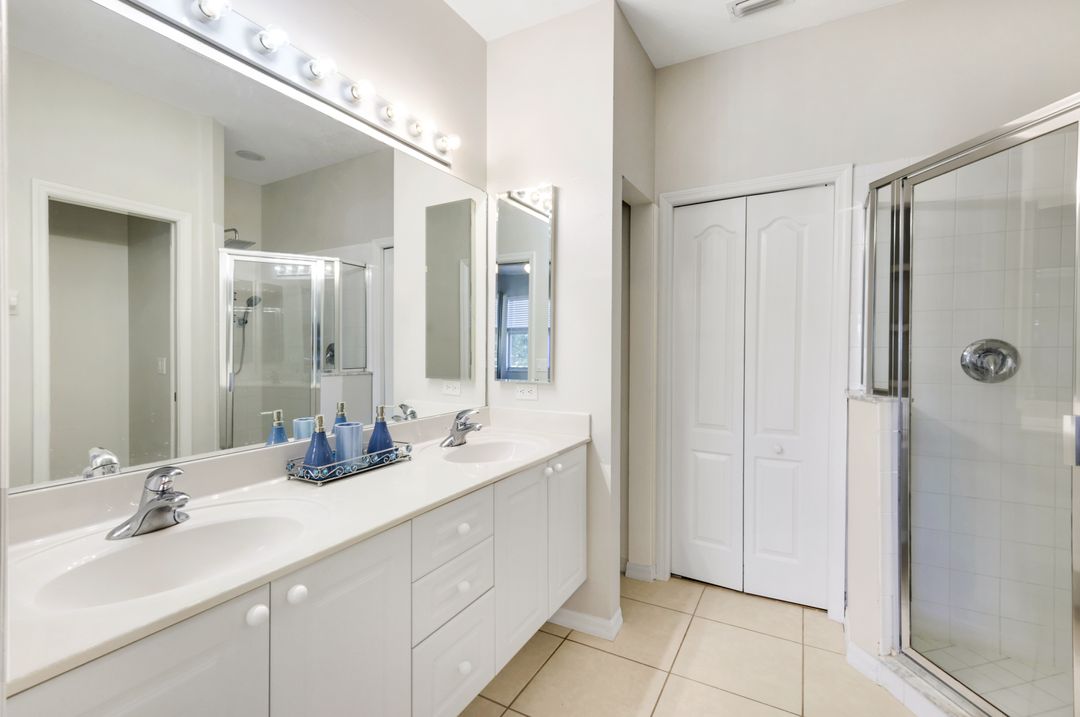 1921 Crestview Way #181, Naples, FL 34119