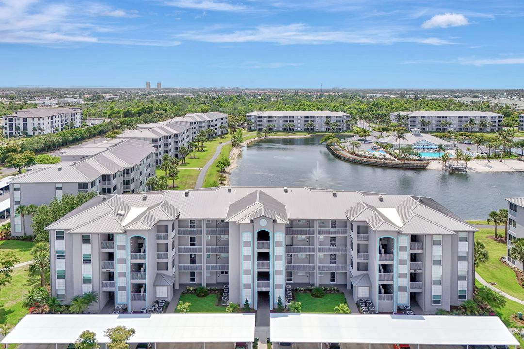 16615 Lake Cir Dr #414, Fort Myers, FL 33908