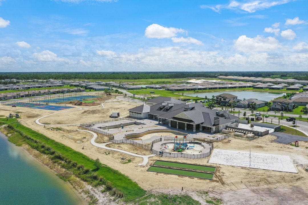 14050 Pine Lodge Ln, Fort Myers, FL 33913