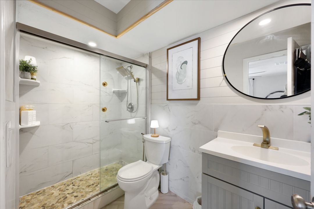 391 Torrey Pines Point, Naples, FL 34113