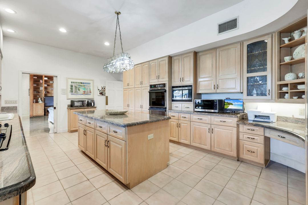 15500 Gullane Ct, Fort Myers, FL 33912