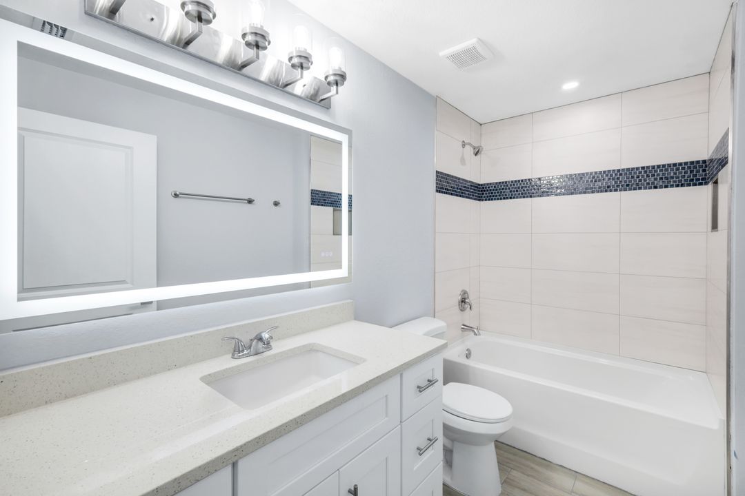2018 NE 33rd Ln, Cape Coral, FL 33909
