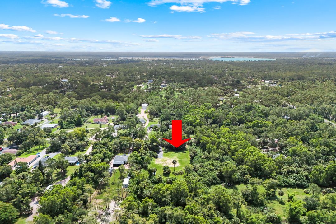 1481 19th St SW, Naples, FL 34117