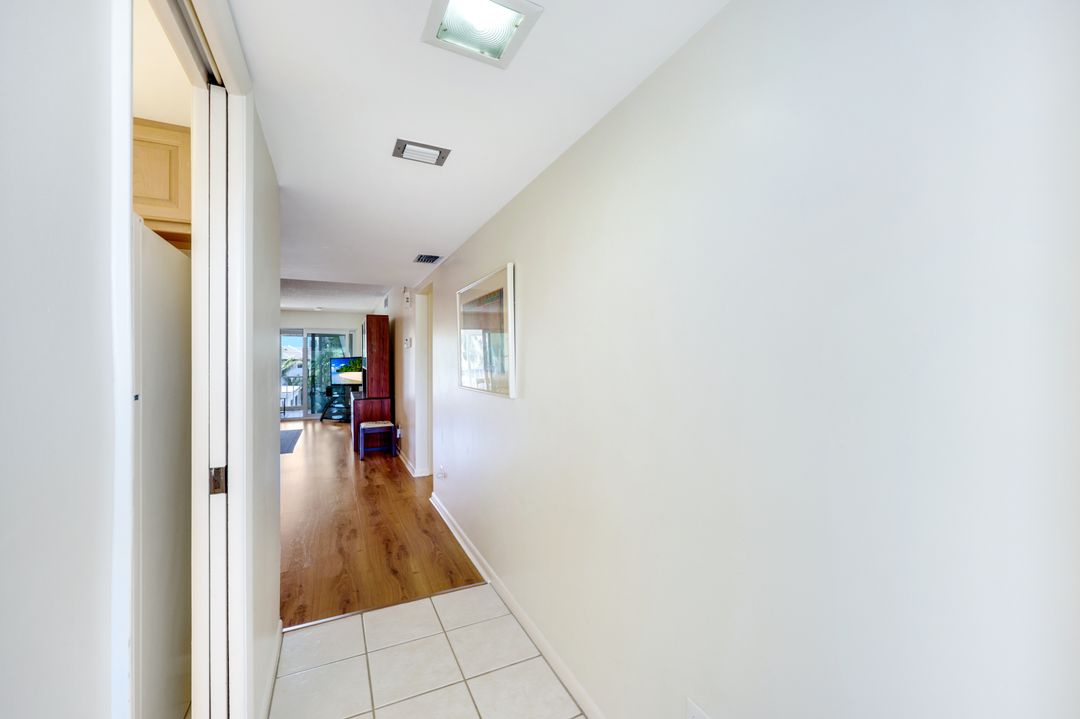 4200 Belair Ln #302, Naples, FL 34103