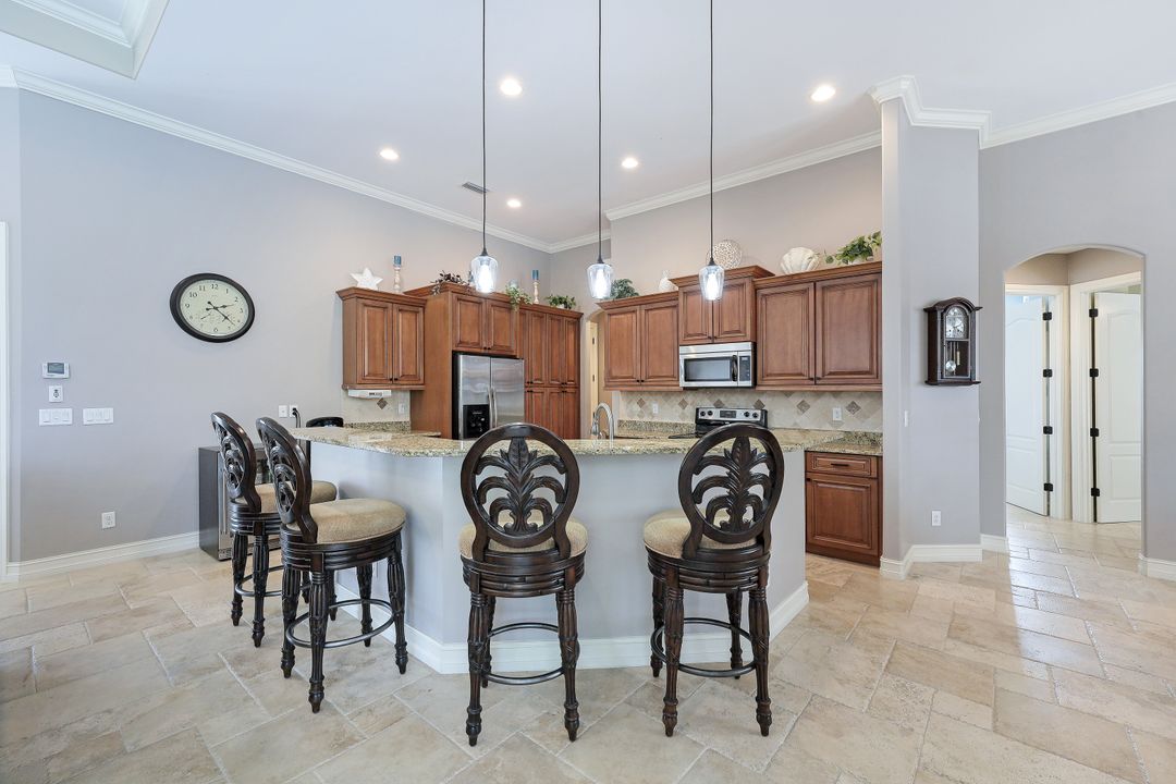 598 Fieldstone Dr, Marco Island, FL 34145