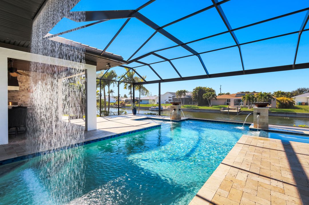 1218 SW 4th Pl, Cape Coral, FL 33991