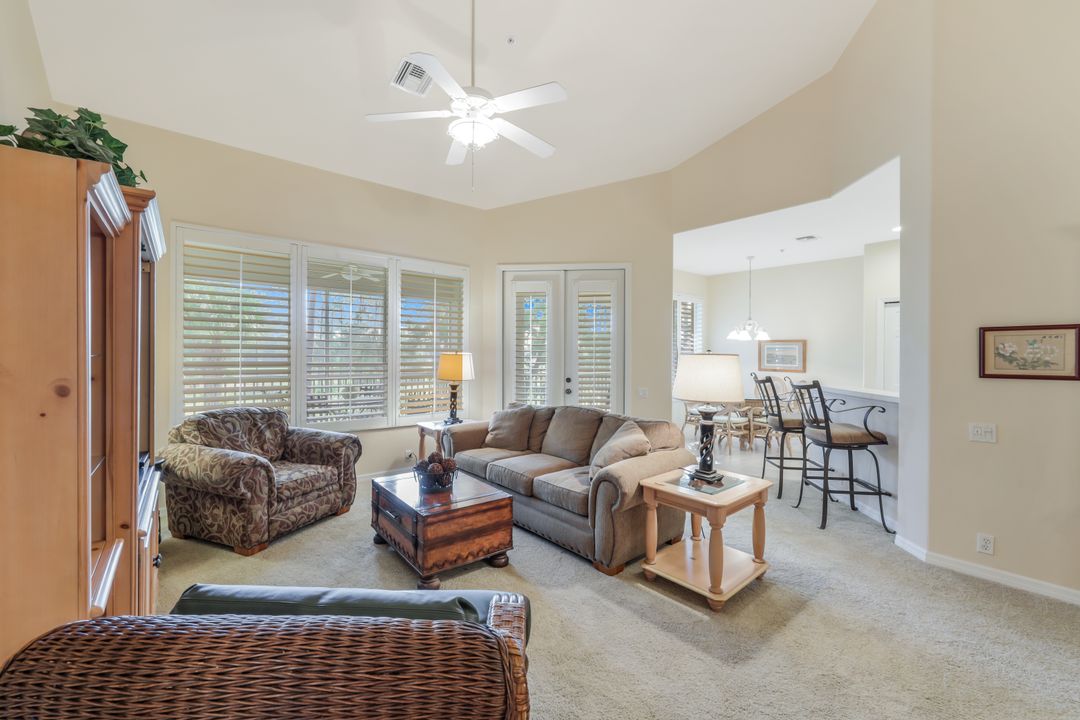 8545 Danbury Blvd #204, Naples, FL 34120