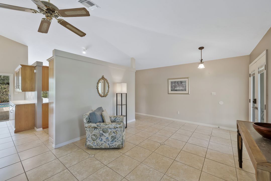 10370 Main Dr, Bonita Springs, FL 34135