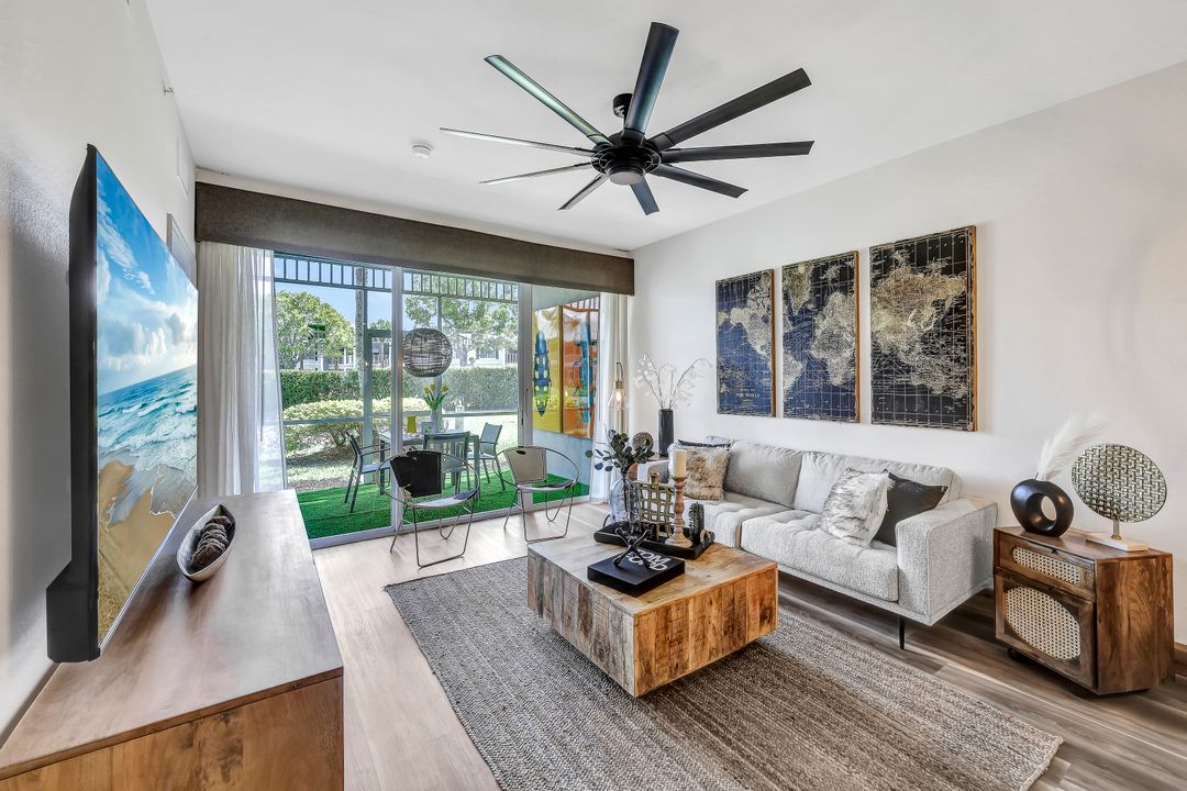 7910 Mahogany Run Ln #1214, Naples, FL 34113