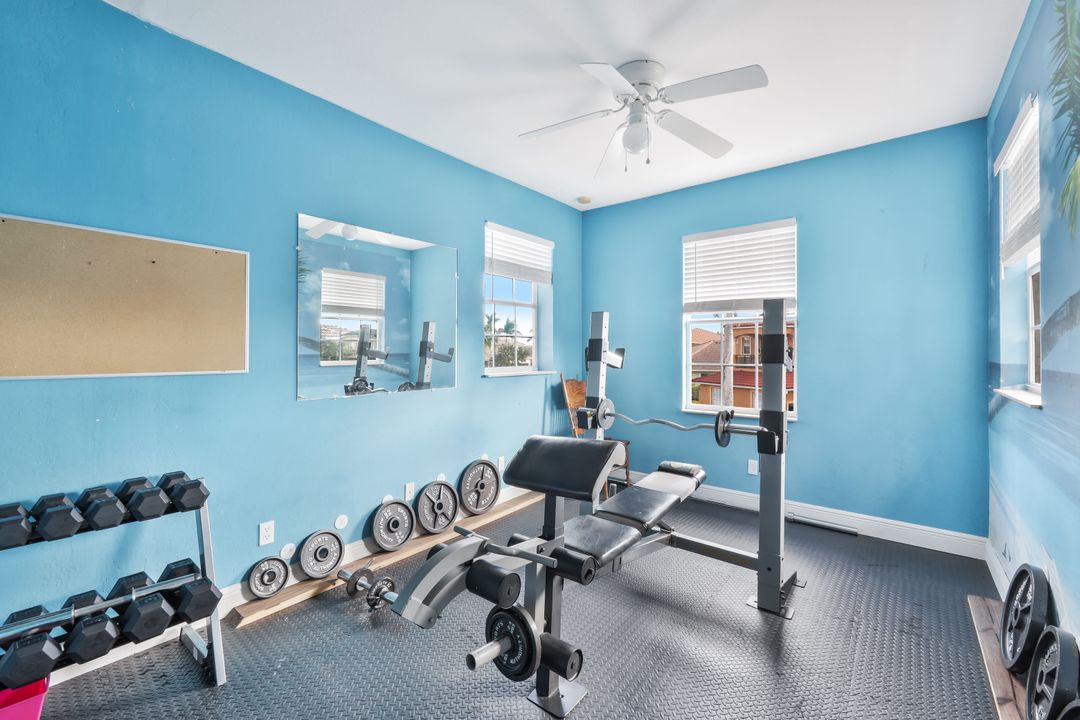 17190 Wrigley Cir, Fort Myers, FL 33908