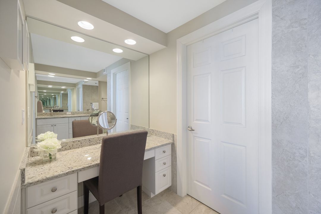 380 Seaview Ct #912, Marco Island, FL 34145