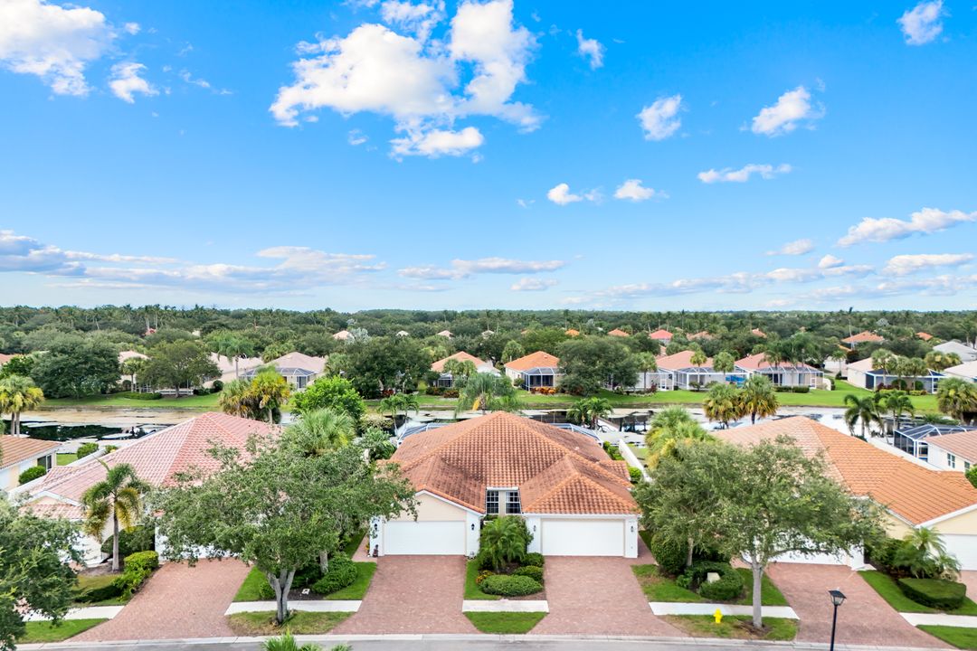 3077 Futuna Ln, Naples, FL 34119