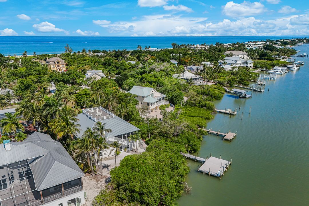 16211 Captiva Dr, Captiva, FL 33924