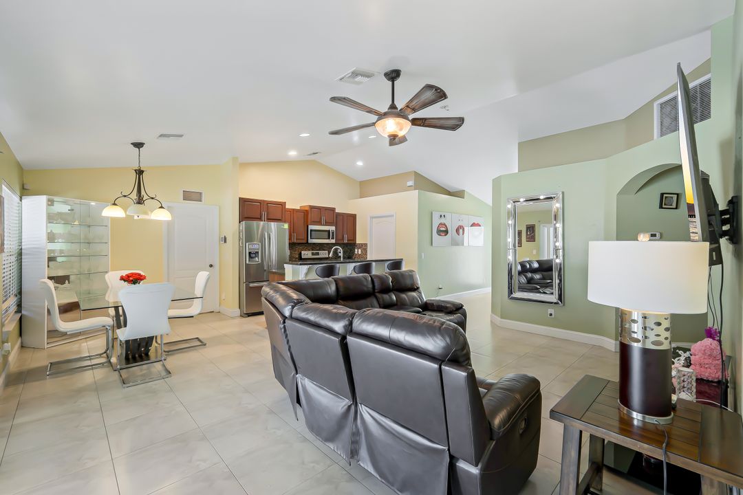 2906 15th St SW, Lehigh Acres, FL 33976