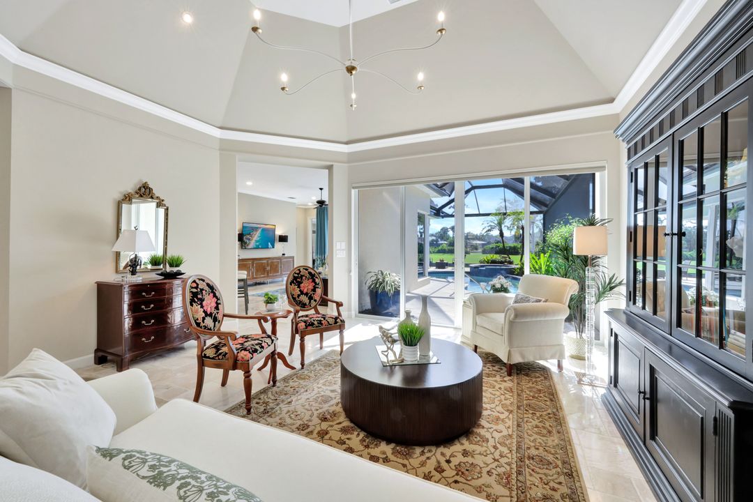 3671 Olde Cottage Ln, Bonita Springs, FL 34134