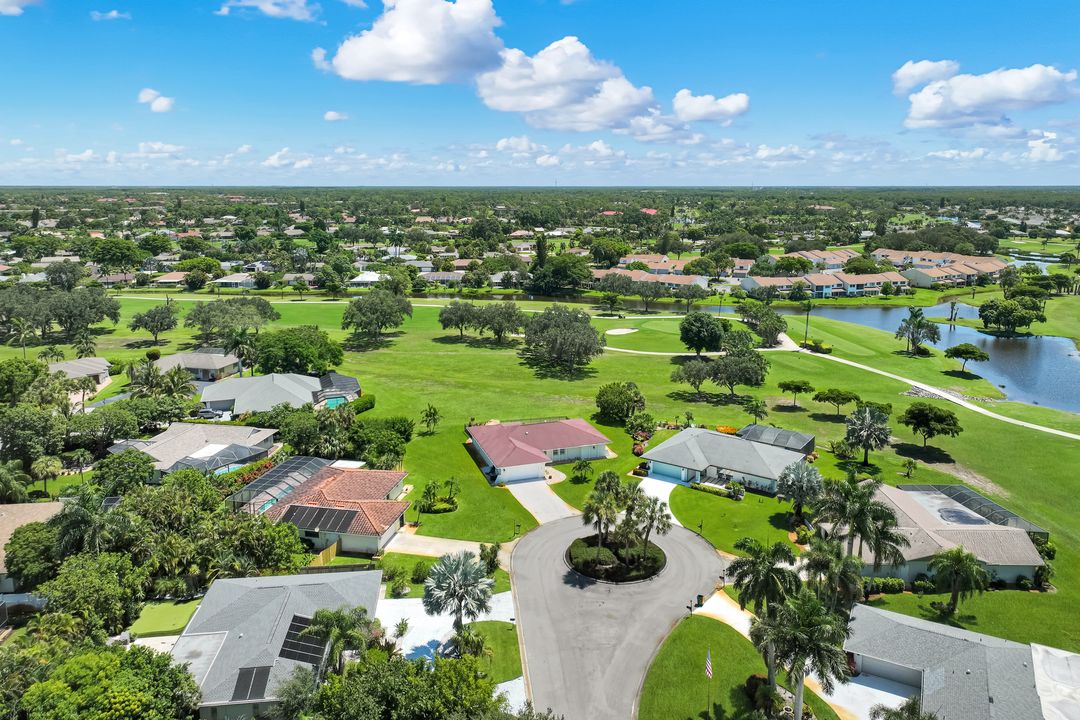 193 Heather Grove Ln, Naples, FL 34113