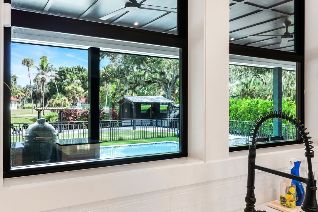 628 Harbor Dr, LaBelle, FL 33935