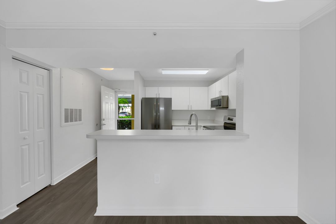 8298 Key Royal Ln #415, Naples, FL 34119