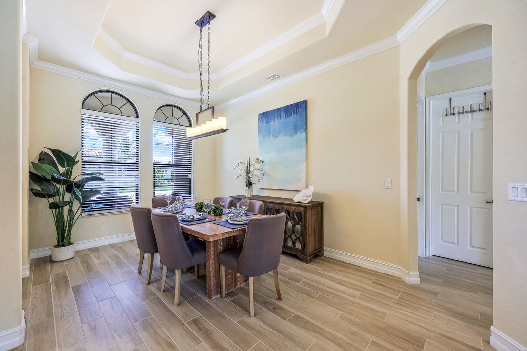 28761 Cavan Ct, Bonita Springs, FL 34135