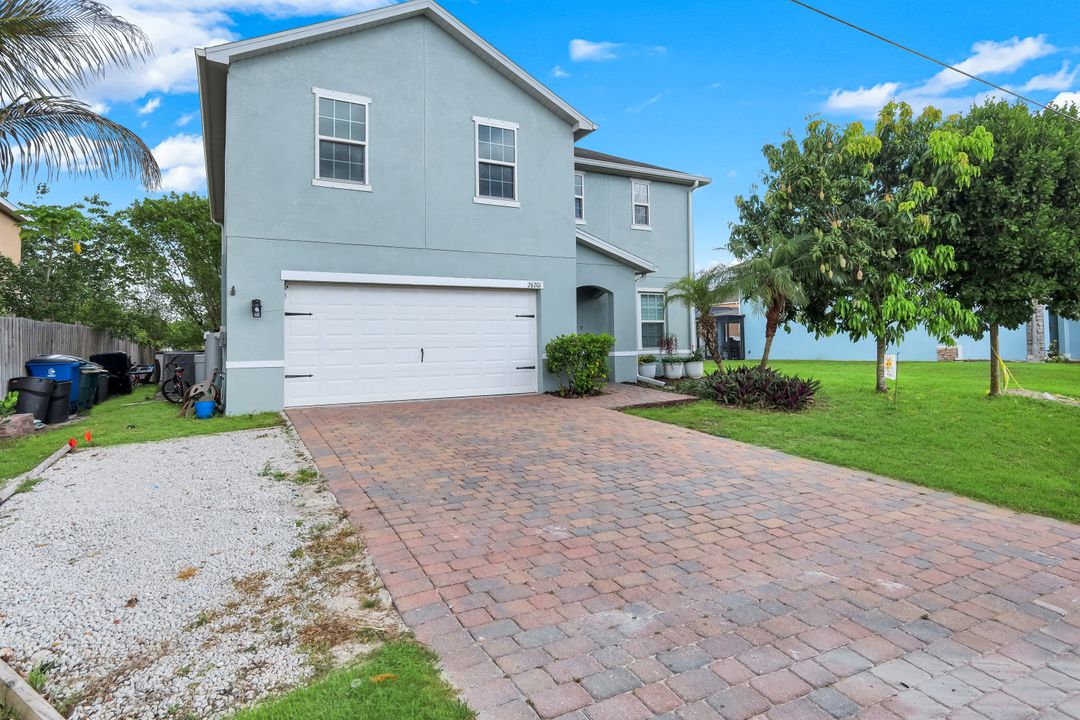 26701 Lincoln Ave, Bonita Springs, FL 34135