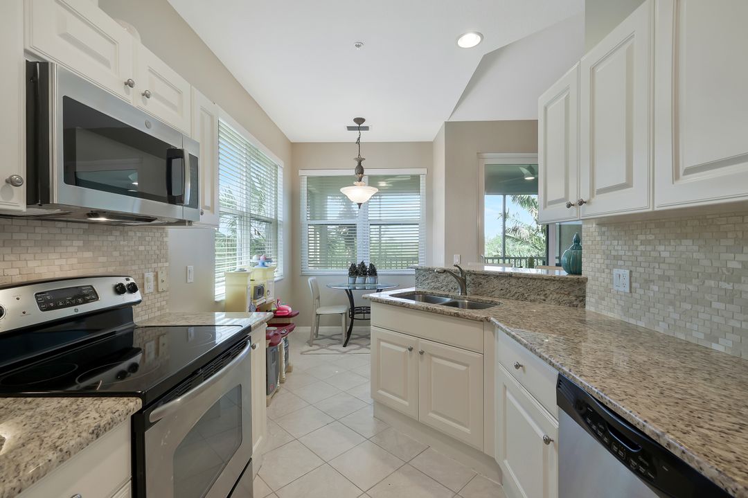 4665 Hawks Nest Way #203, Naples, FL 34114