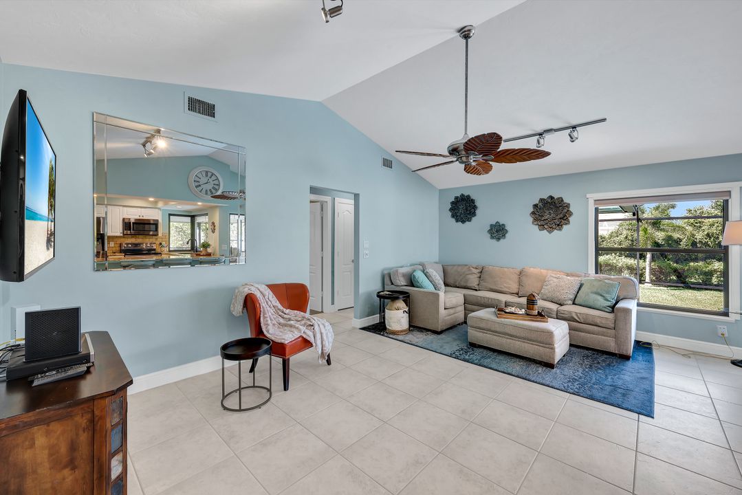 568 Elk Cir, Marco Island, FL 34145