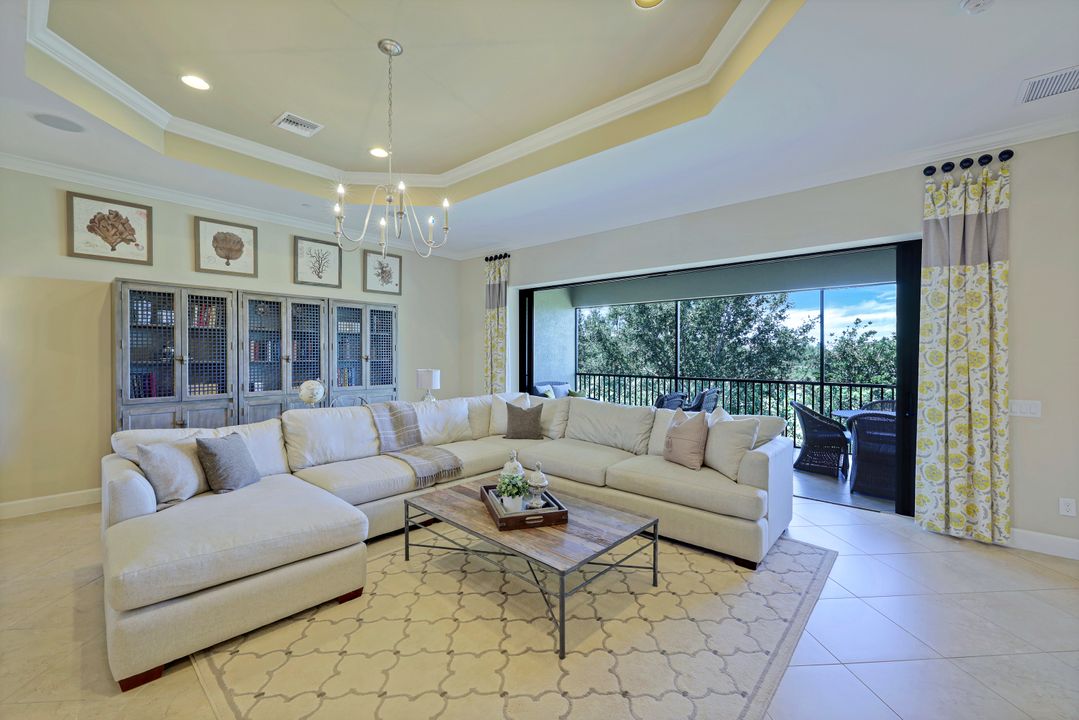 8756 Bellano Ct #202, Naples, FL 34119