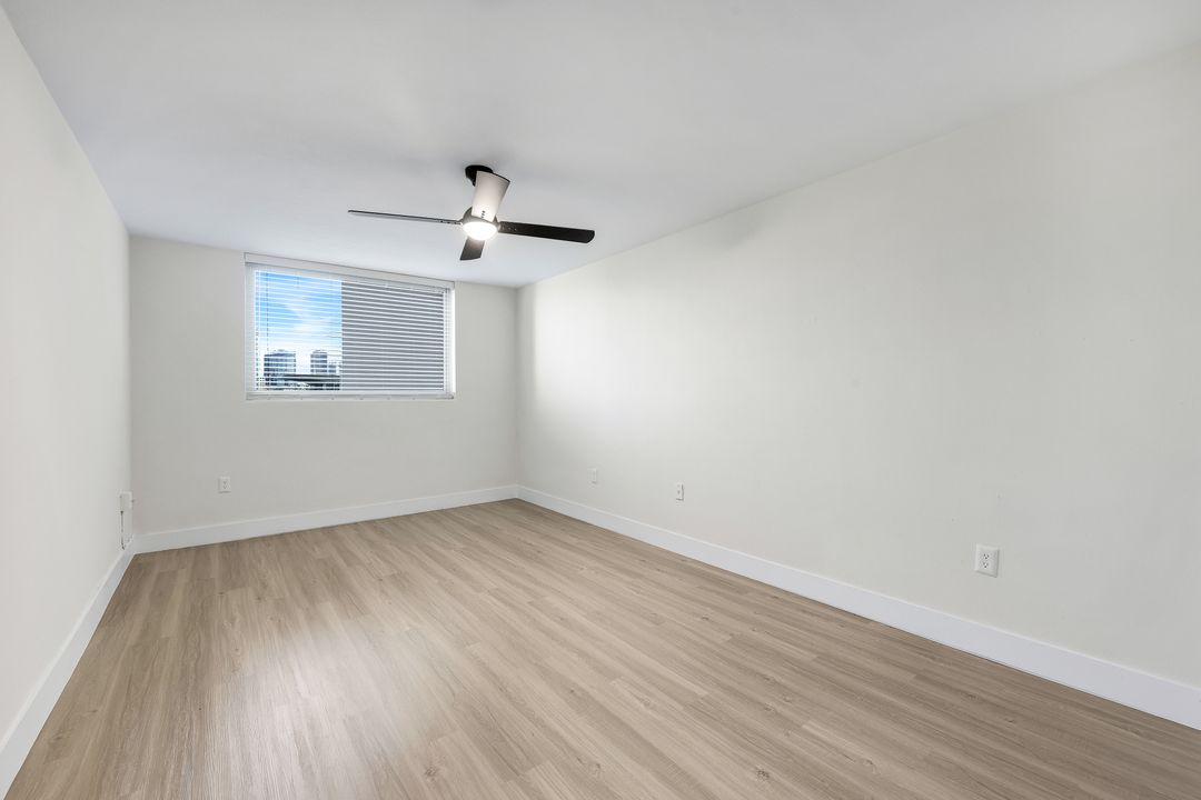 20 W Lucerne Cir #609, Orlando, FL 32801