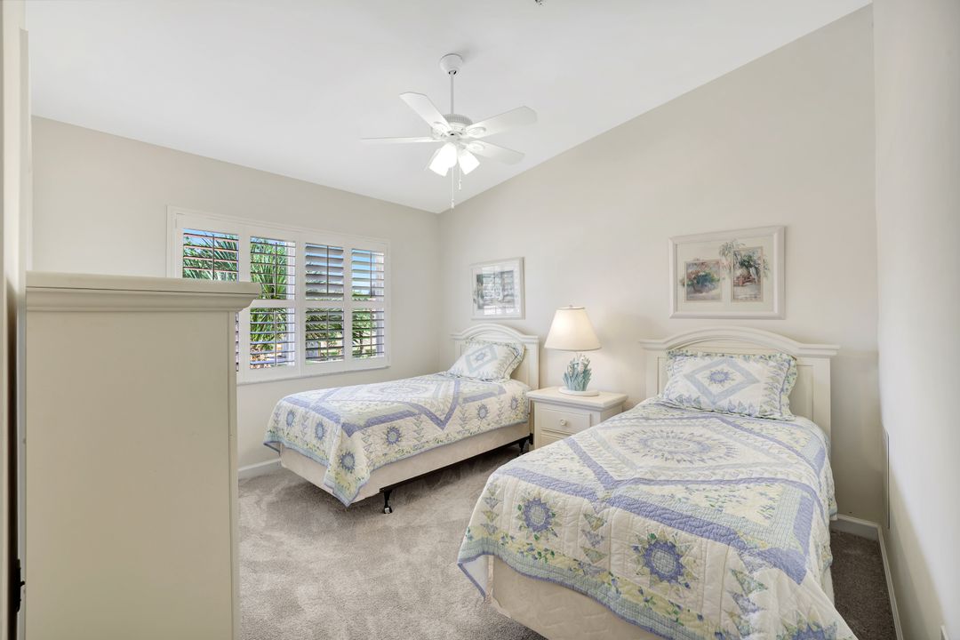2370 Magnolia Ave #2, Naples, FL 34112