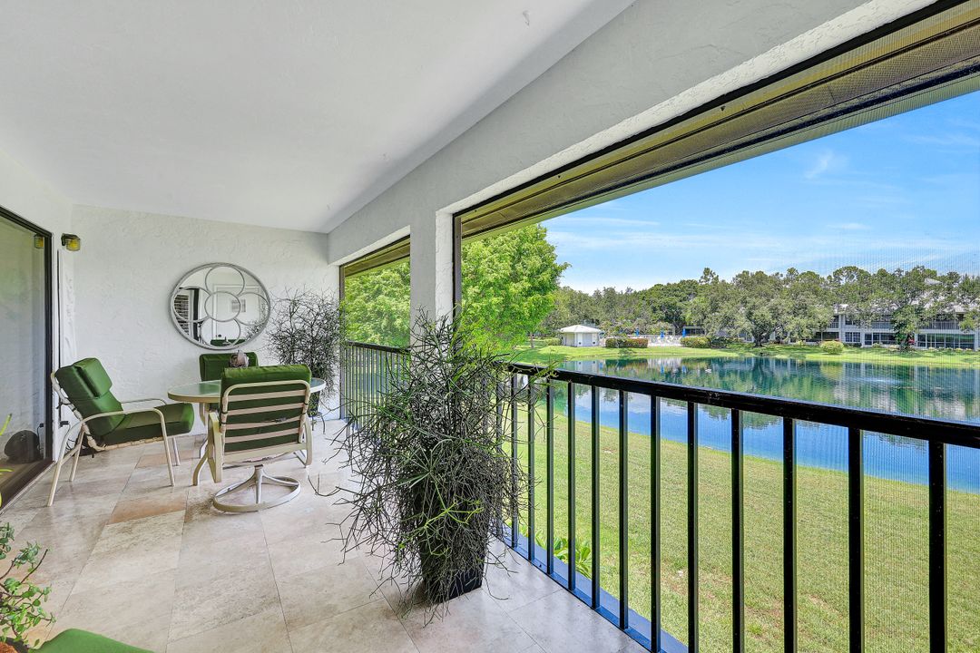 800 Misty Pines Cir #H205, Naples, FL 34105