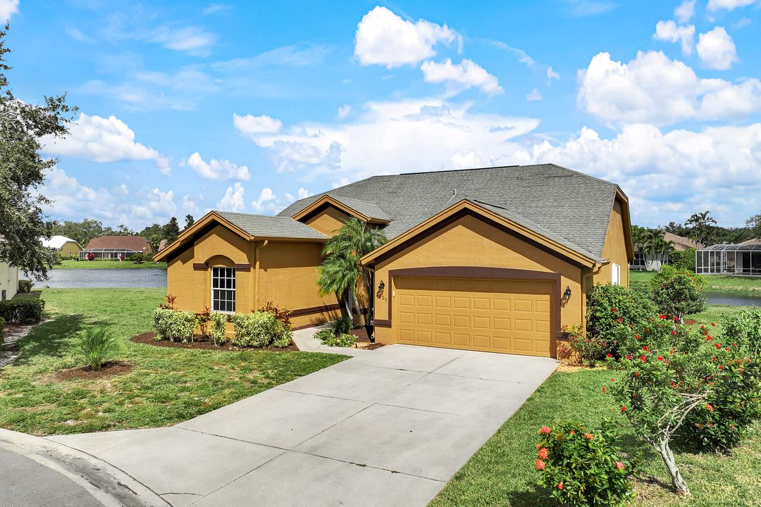 2520 Grove Isle Ct, Naples, FL 34109