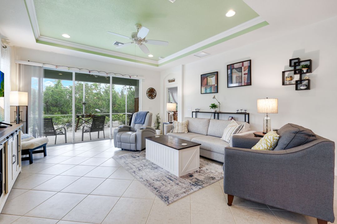 10436 Peso Del Rio Dr, Fort Myers, FL 33908