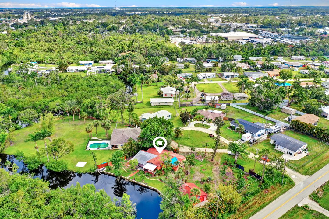118 Brooks Rd, North Fort Myers, FL 33917