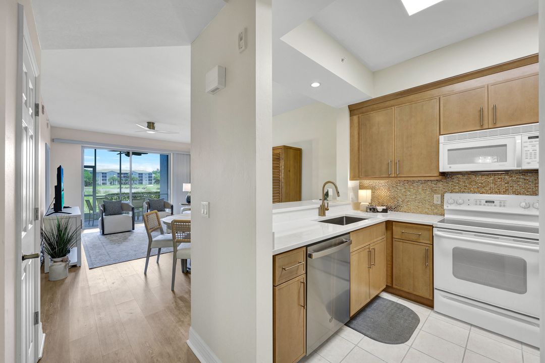 3970 Loblolly Bay Dr #106, Naples, FL 34114