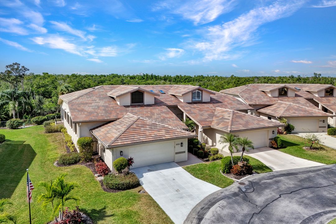 16526 Heron Coach Way, Fort Myers, FL 33908