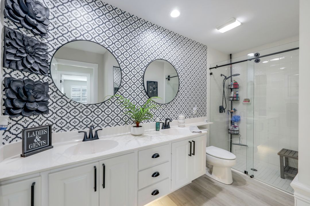 4744 Maupiti Way, Naples, FL 34119