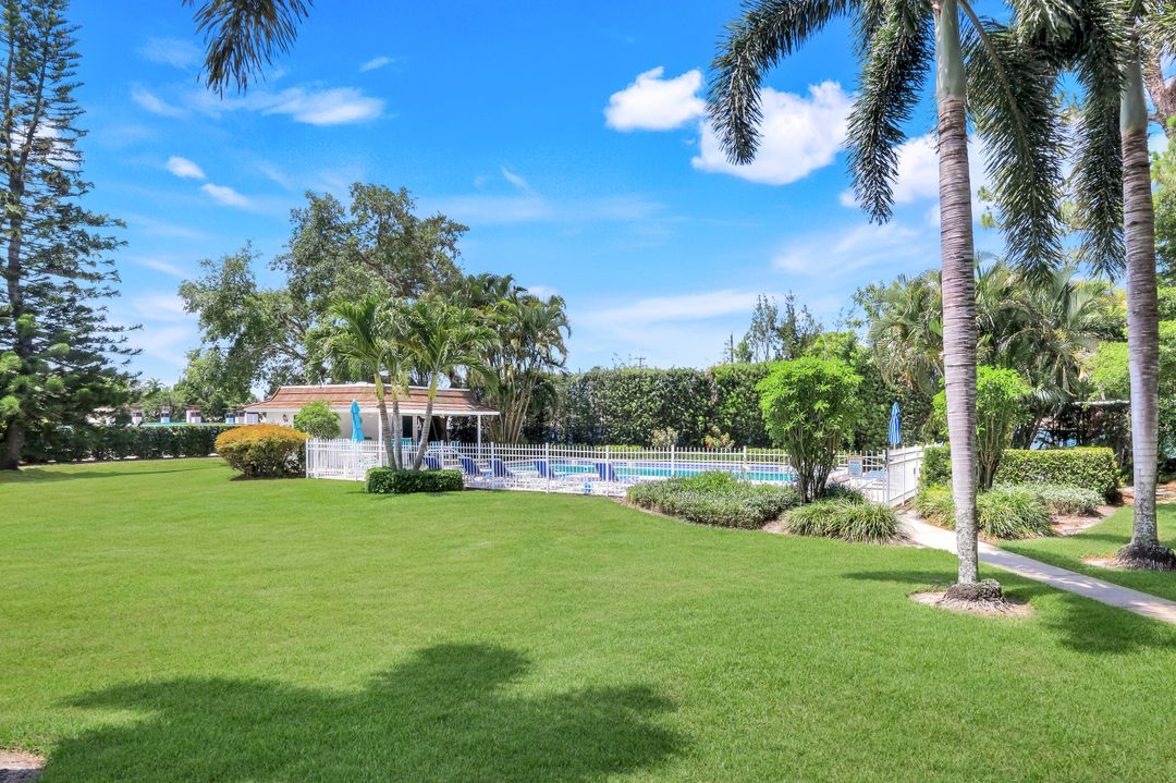 240 Palm River Blvd #202, Naples, FL 34110