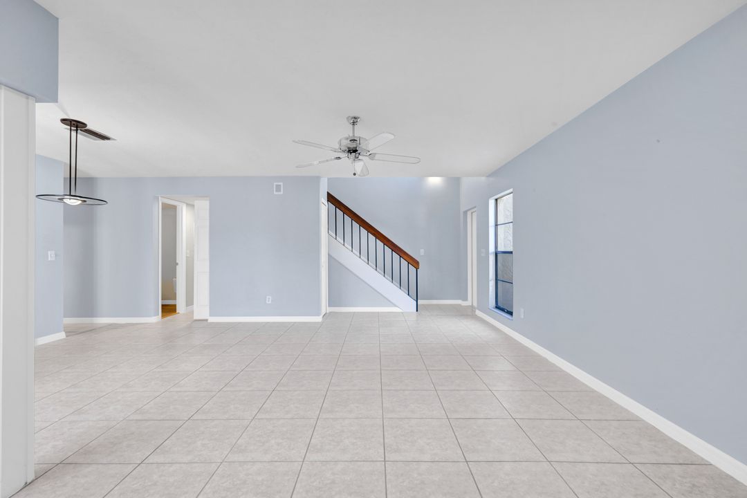 1423 SW Courtyards Terrace #70, Cape Coral, FL 33914