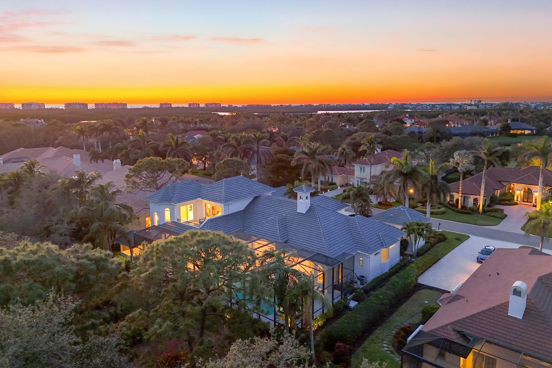 253 Cheshire Way, Naples, FL 34110