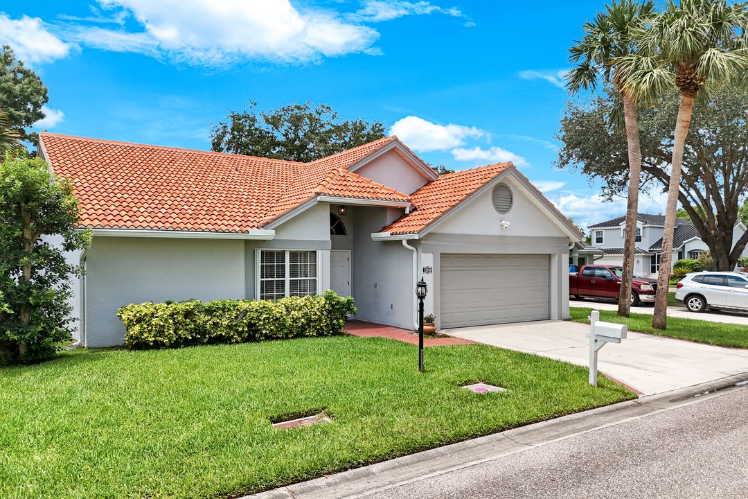 12800 Eagle Pointe Cir, Fort Myers, FL 33913