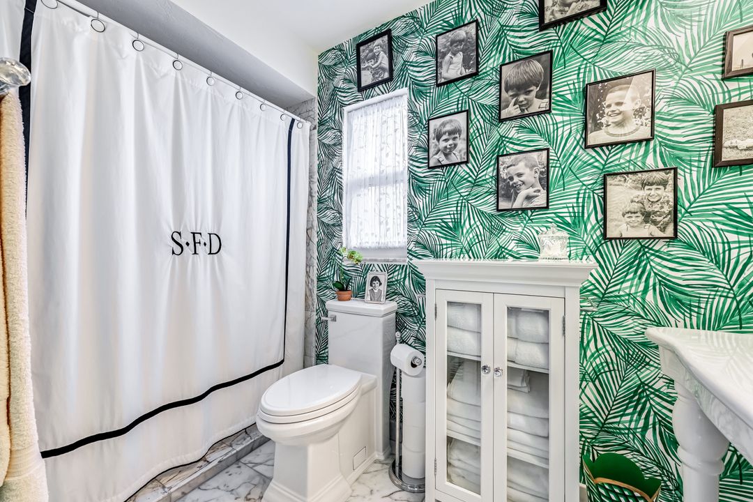 87 Burning Tree Dr, Naples, FL 34105