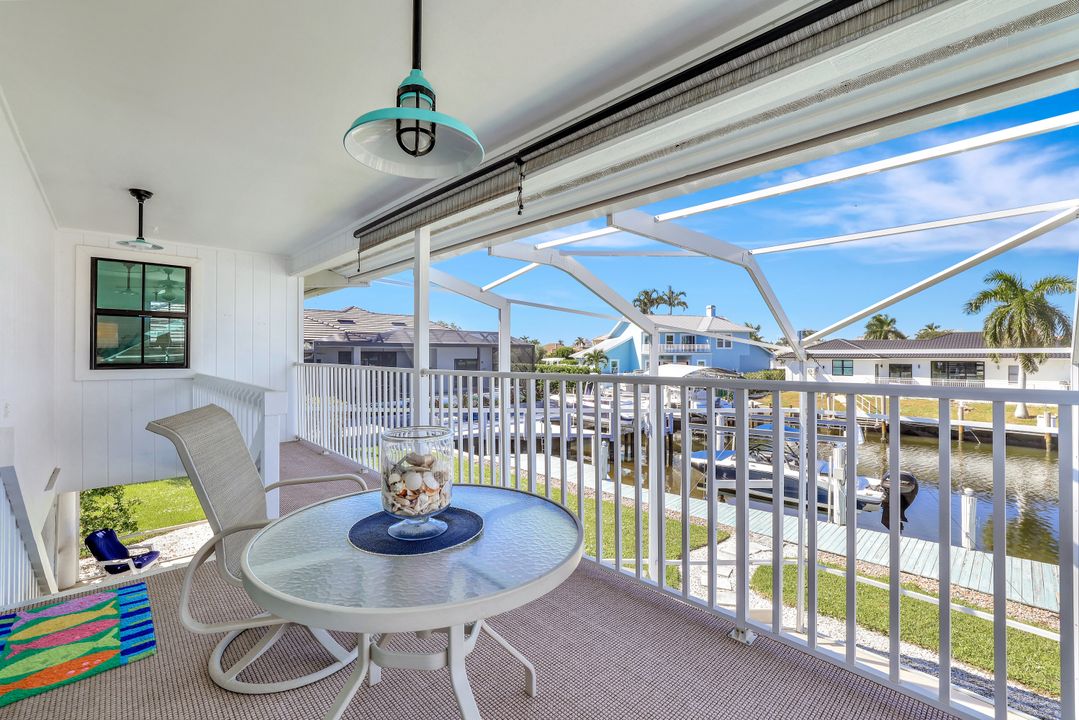 390 Waterleaf Ct, Marco Island, FL 34145