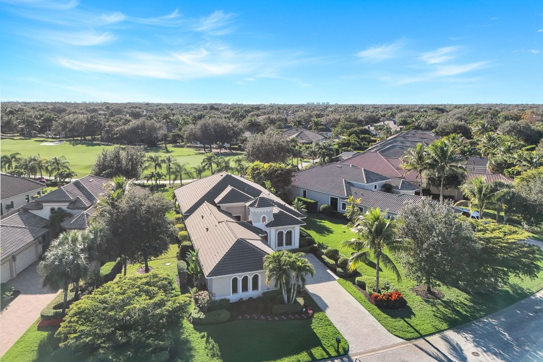 28864 Blaisdell Dr, Naples, FL 34119