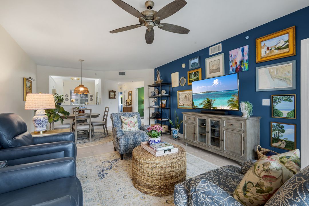 7822 Great Heron Way #201, Naples, FL 34104