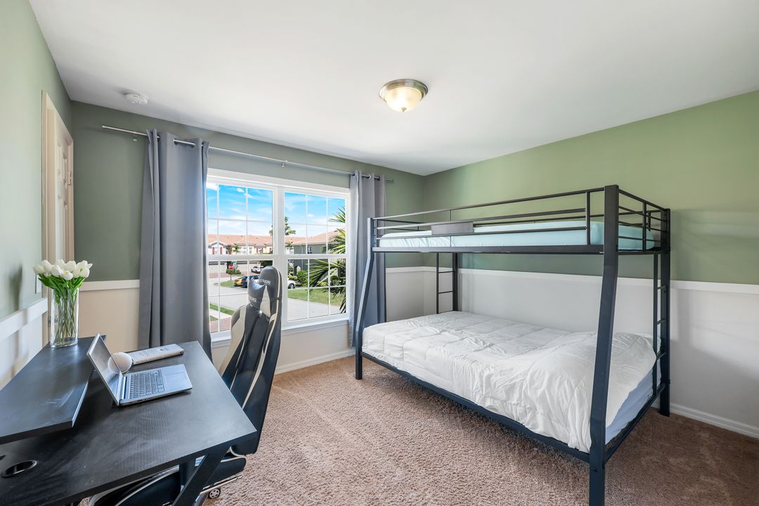 12101 Mahogany Cove St, Fort Myers, FL 33913