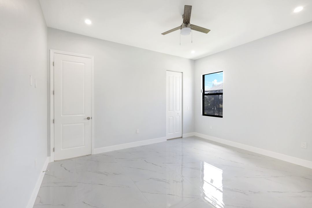1613 NW 39th Ave, Cape Coral, FL 33993