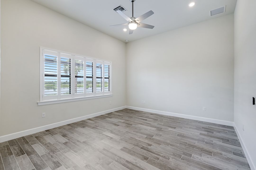 17146 Ashcomb Wy, Estero, FL 33928