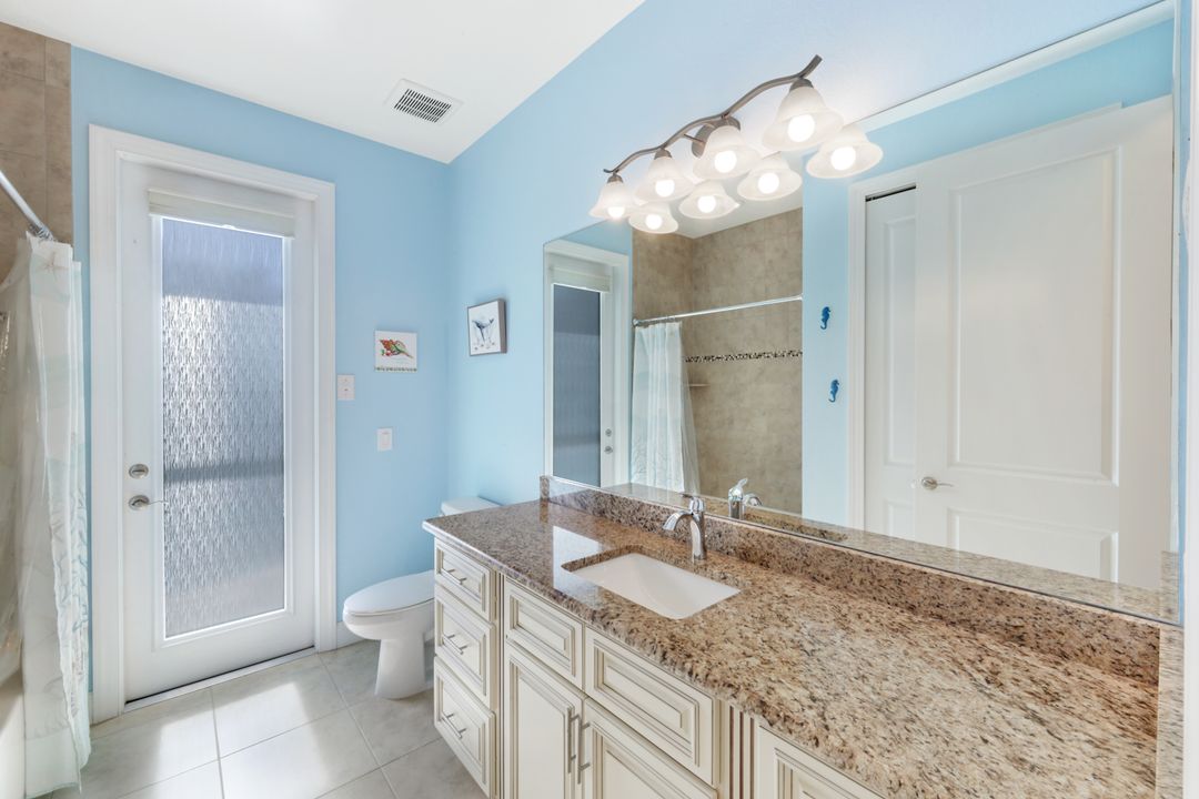 4407 SW 19th Ave, Cape Coral, FL 33914