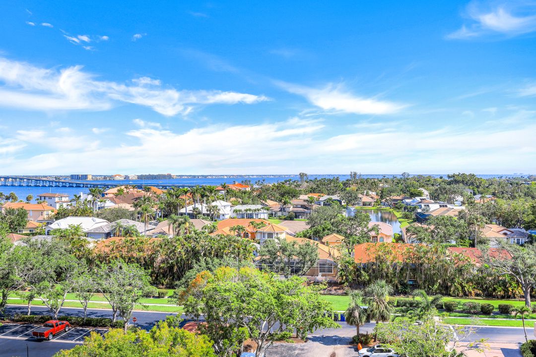 5260 S Landings Dr #809, Fort Myers, FL 33919
